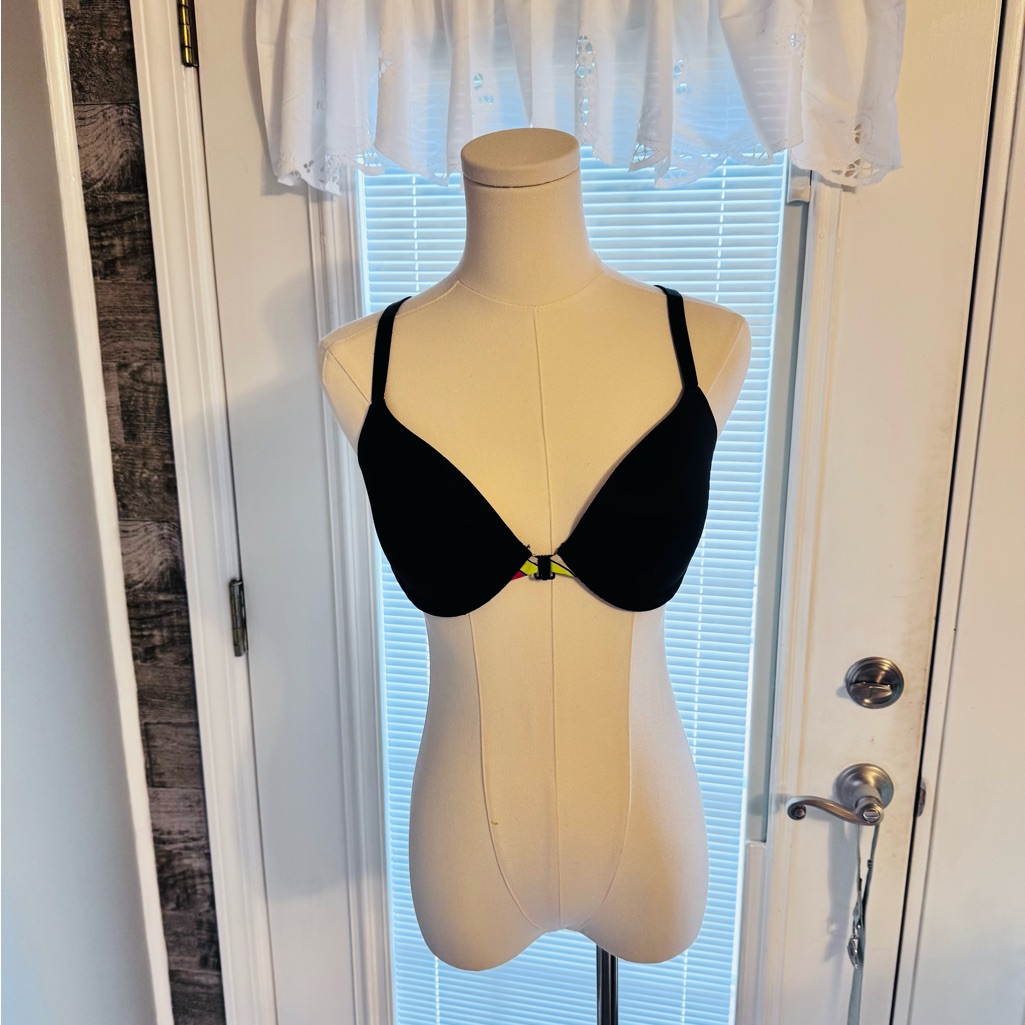 Victoria's Secret Pink Wear Everywear Lightly Lined Bra Sz 32dd